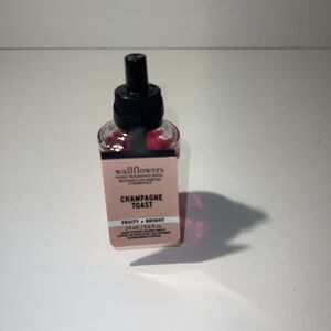 Bath & Body Works Wallflower Refill Champage Toast Refill
